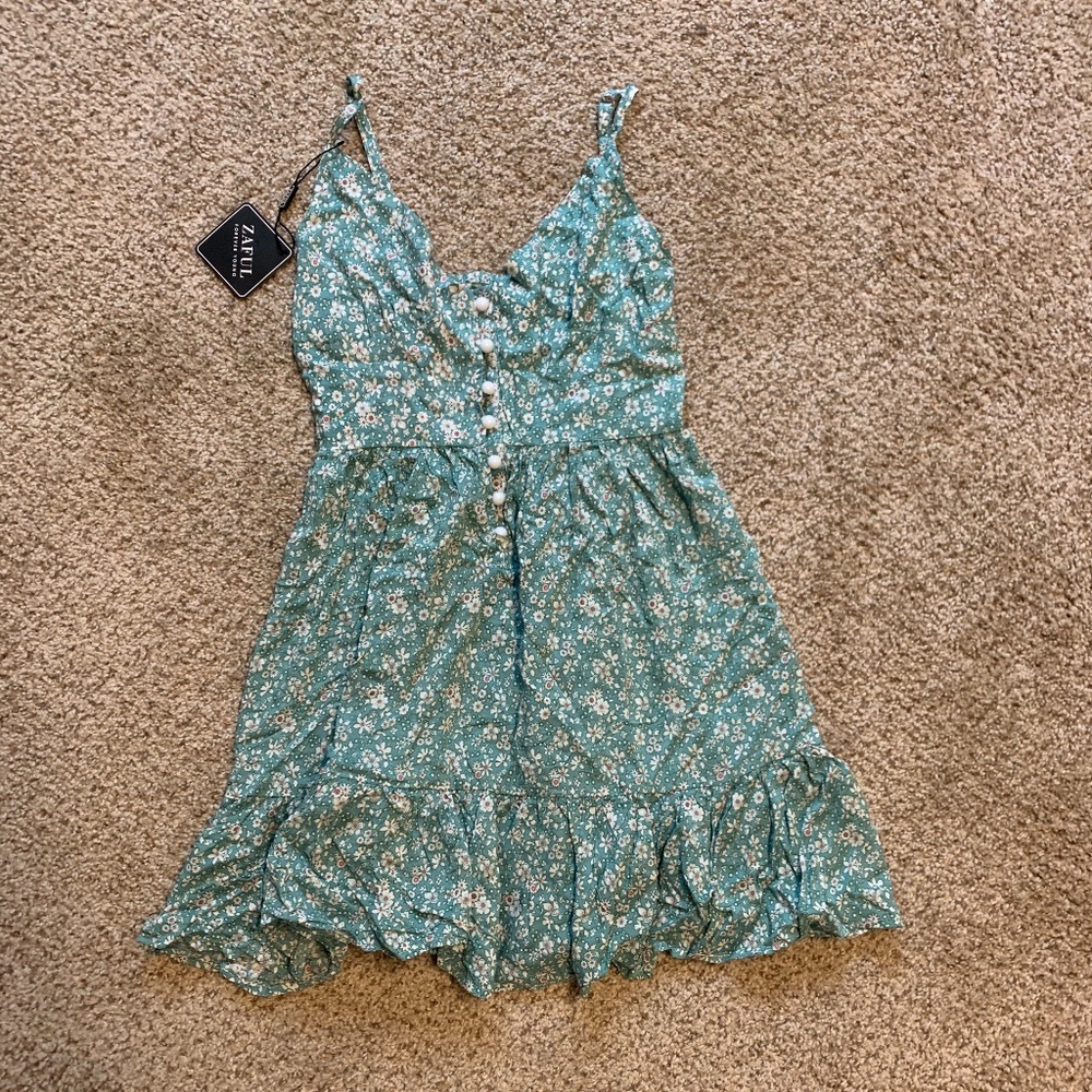 Cute green dress